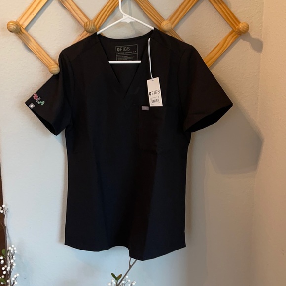 Figs Other - FIGS BLM scrub top